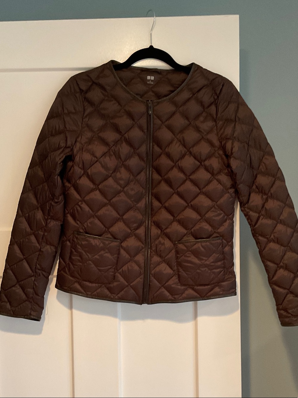 Uniqlo Brown quilted Women's Zip-Front Jacket size small.